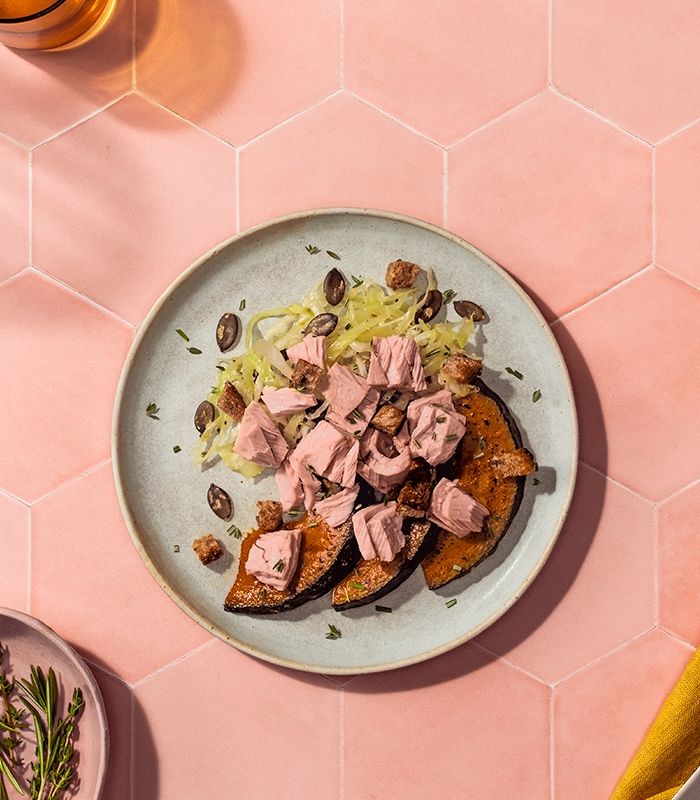 Zucca al forno con tonno e crostini alle erbe aromatiche