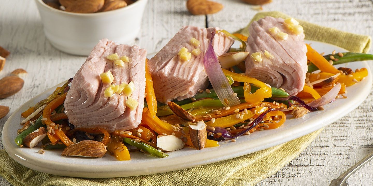 Filettini Lime e zenzero con verdure spadellate al sesamo