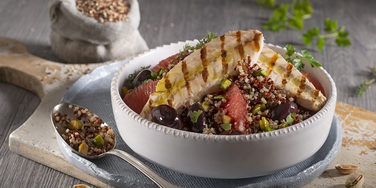 Insalata di sgombro, quinoa e pompelmo