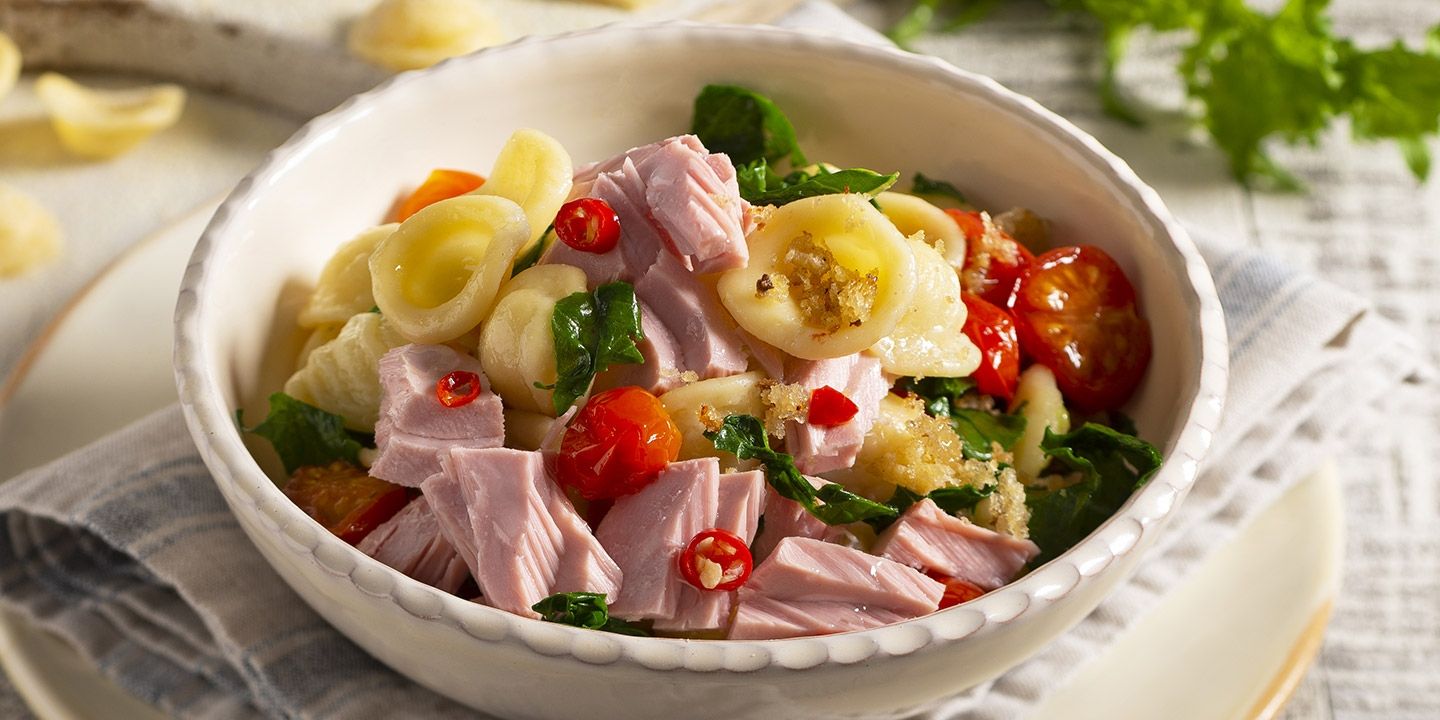 Orecchiette con cime di rapa e Tonno al peperoncino di Calabria