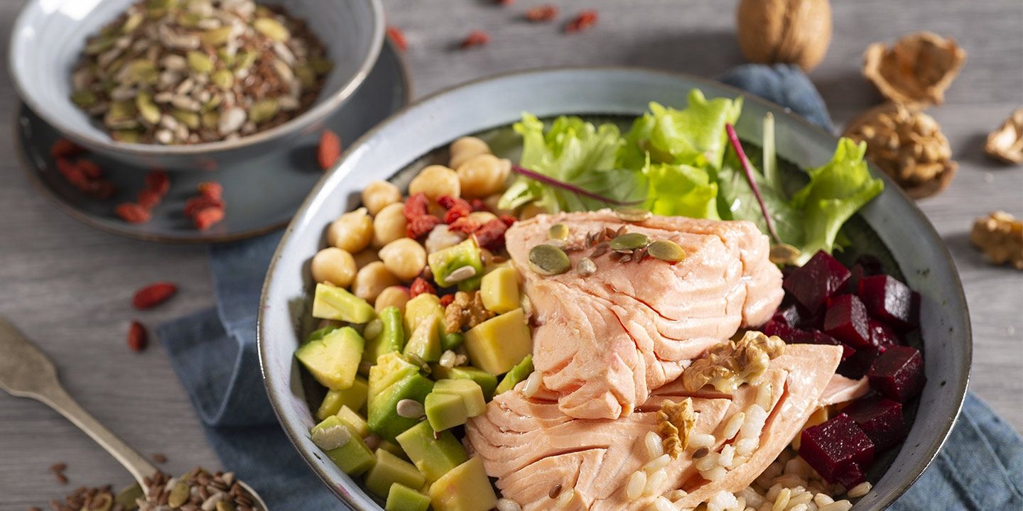 Power bowl con salmone