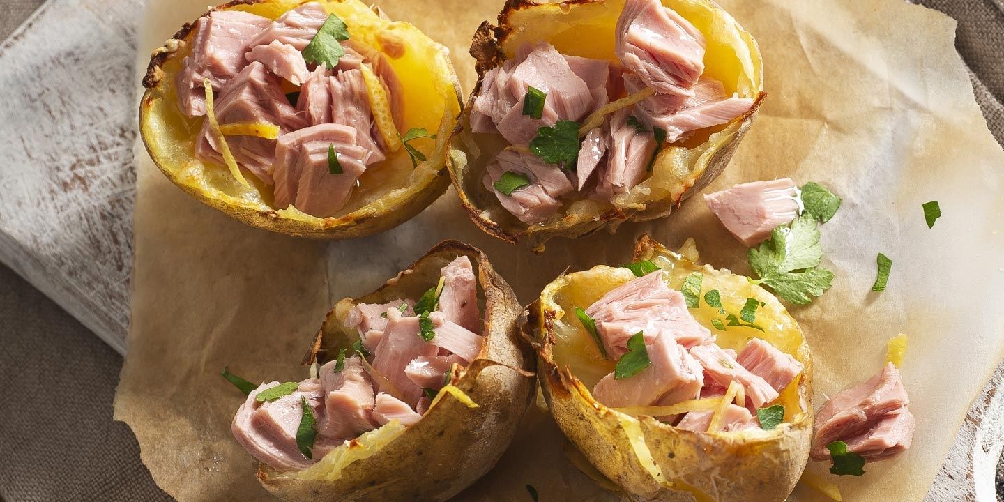 Bucce di patate croccanti con formaggio e Tonno