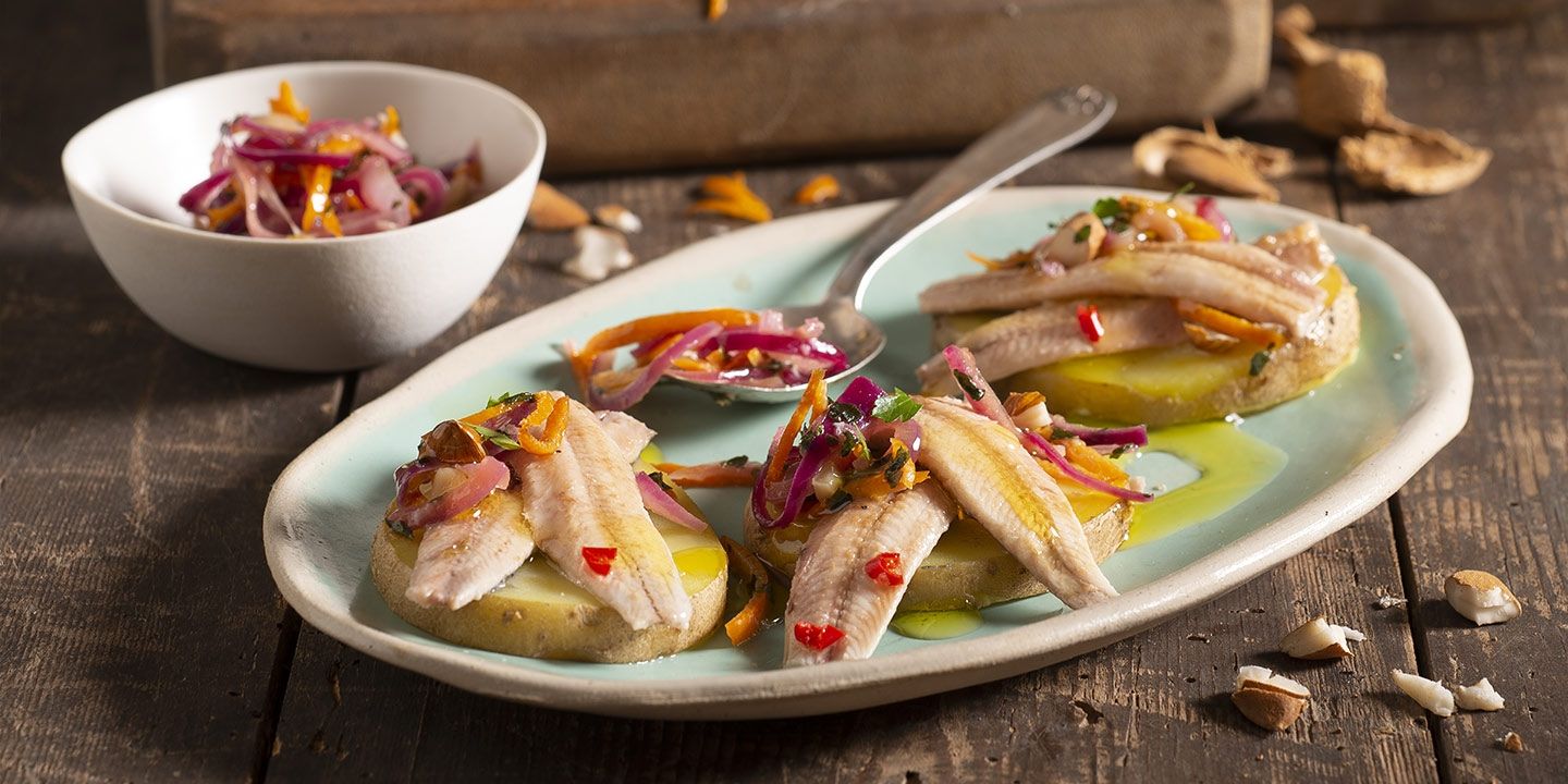 Filetti di sardine con patate e salsa all’arancia