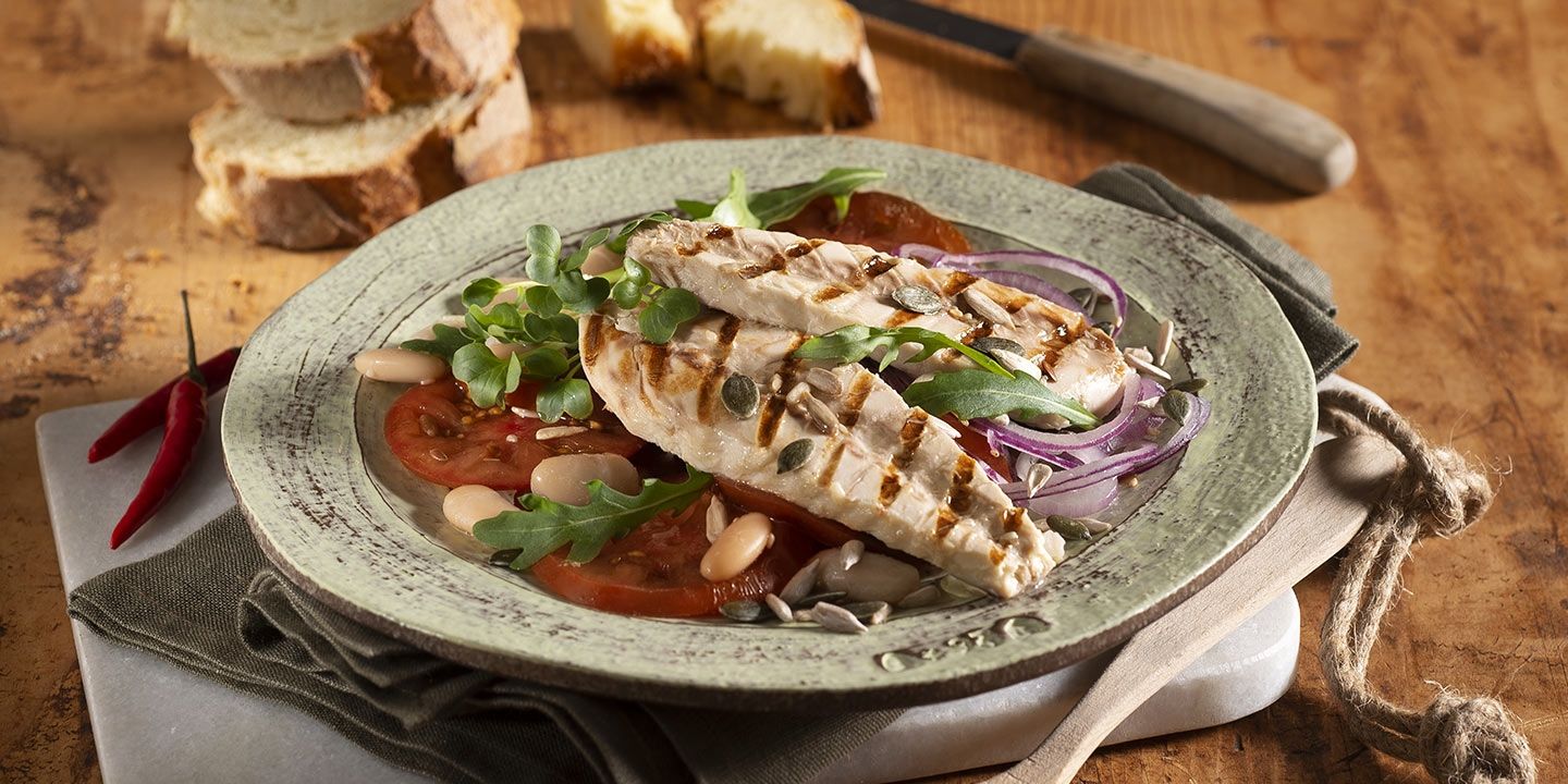 Sgombro grigliato con insalata rustica
