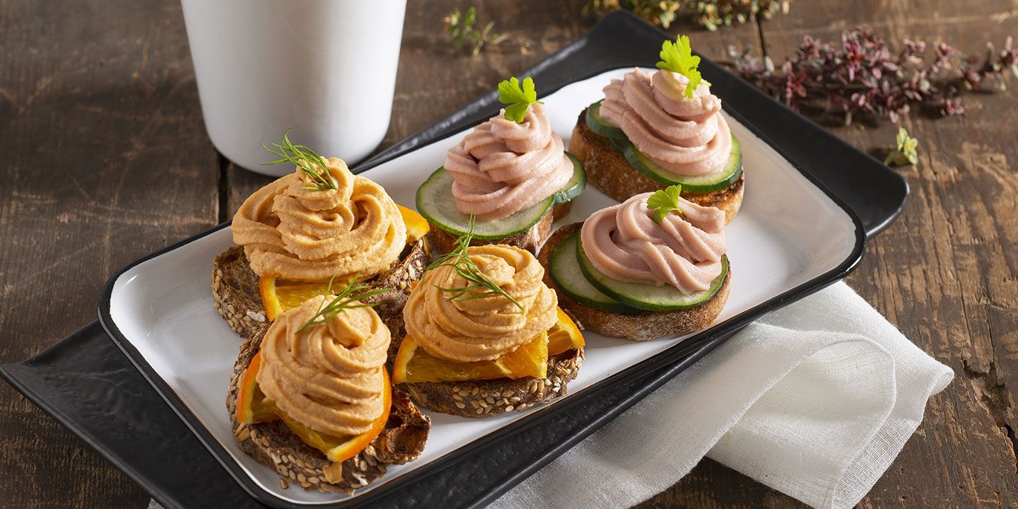 Tartine con Paté Rio Mare Tonno e Salmone